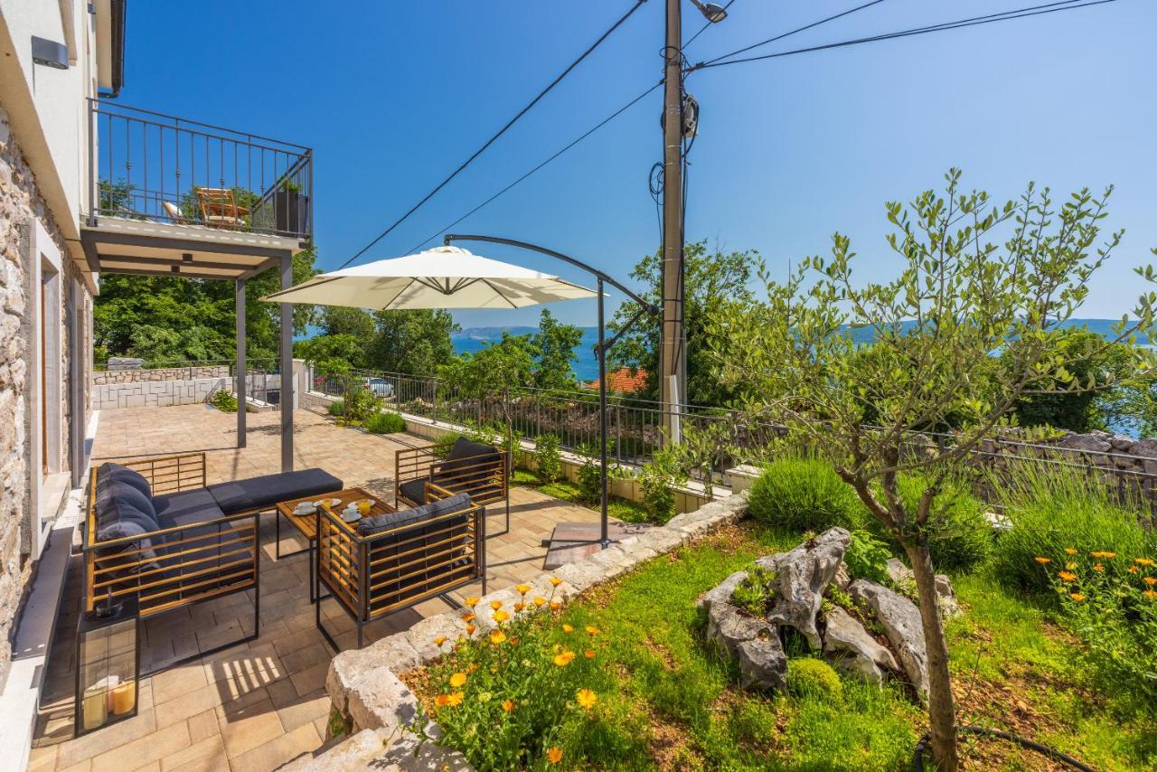 Villa Antani With Heated Pool, Sauna & Jacuzzi 茨里克韦尼察 外观 照片